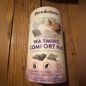 Brookstone Lavender Scented Warming Comfort Pad - White and Gray